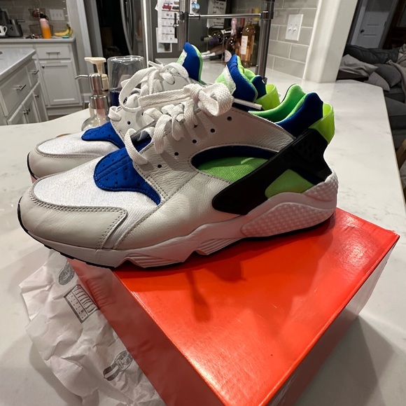 Nike Air Huarache Scream Green Size11 - Picture 1 of 5
